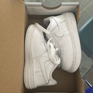 NEW AIR FORCE 1 (BABY SIZE)